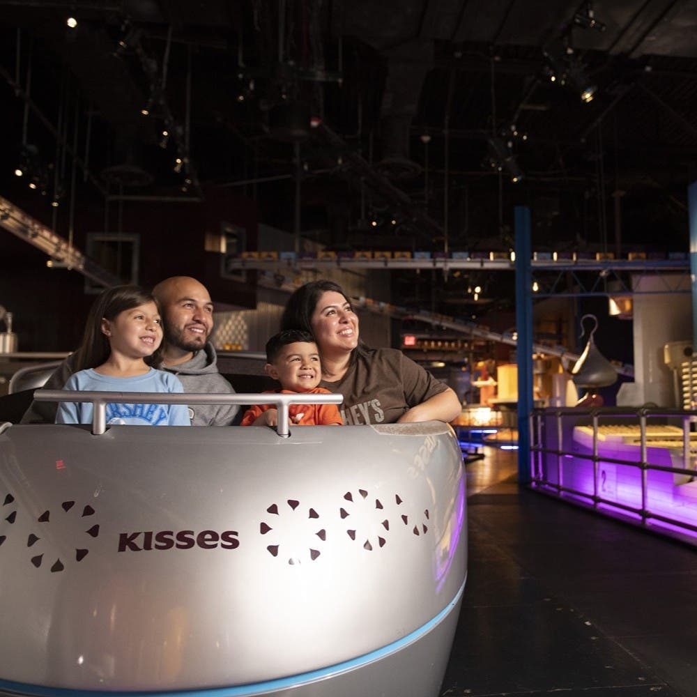 HERSHEY'S Chocolate Tour